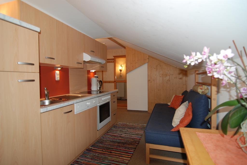 Ferienwohnung Pension Tirol Bichlbach Quarto foto