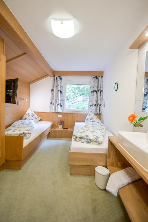 Ferienwohnung Pension Tirol Bichlbach Exterior foto