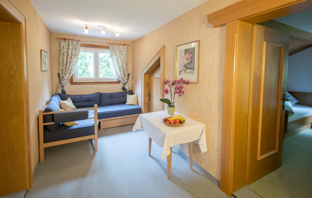 Ferienwohnung Pension Tirol Bichlbach Exterior foto